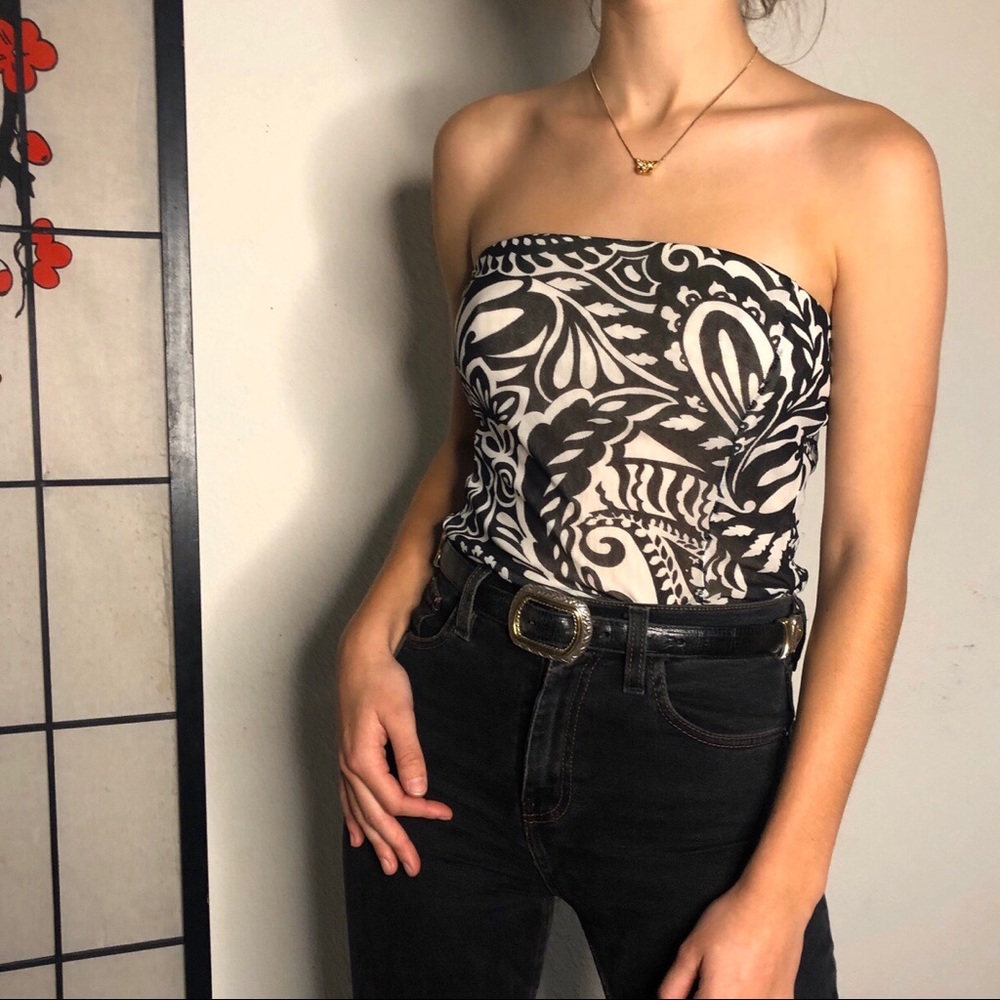 PAISLEY TUBE TOP